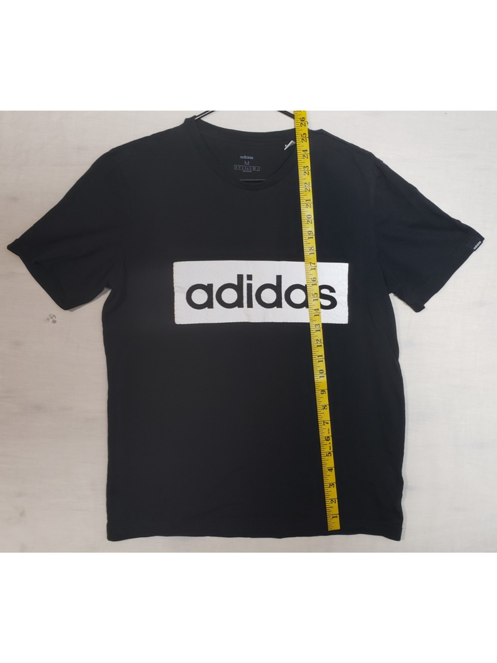 Adidas Men's Puffed Box T-Shirt Black/White Size M. R143